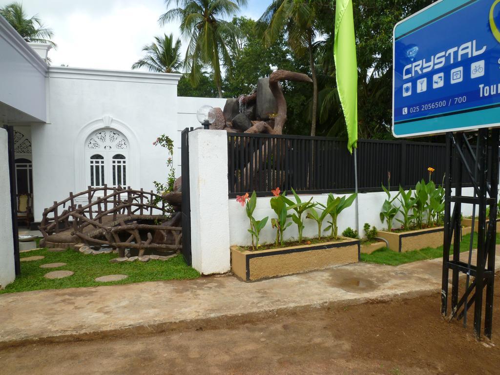 Crystal V Tourist Resort Anuradhapura Dış mekan fotoğraf